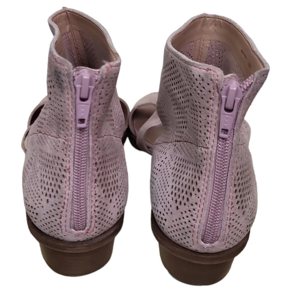 Lucky Brand Sicole Gladiator Sandals - Picture 14 of 16